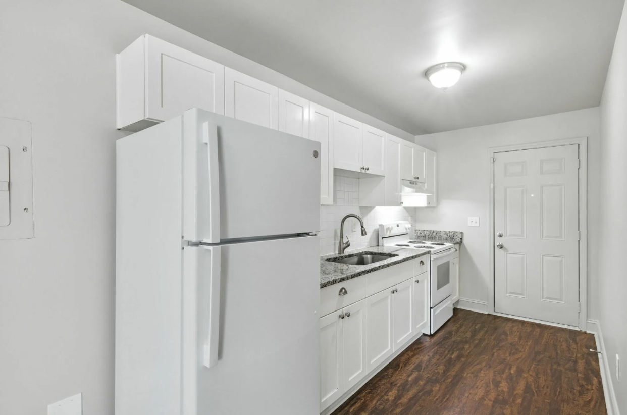969 Forest Avenue - A1